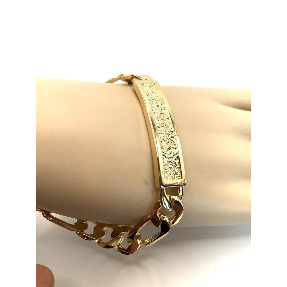 Men 14K Gold Plated Figaro Chain Bracelet. 9in Oro Laminado de Placa